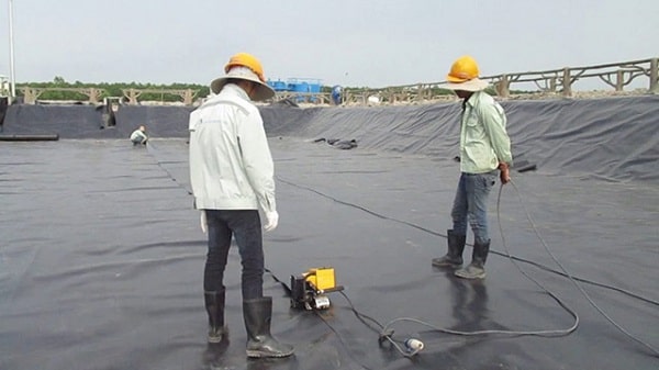 Màng HDPE chống thấm giúp tiết kiệm thời gian thi công