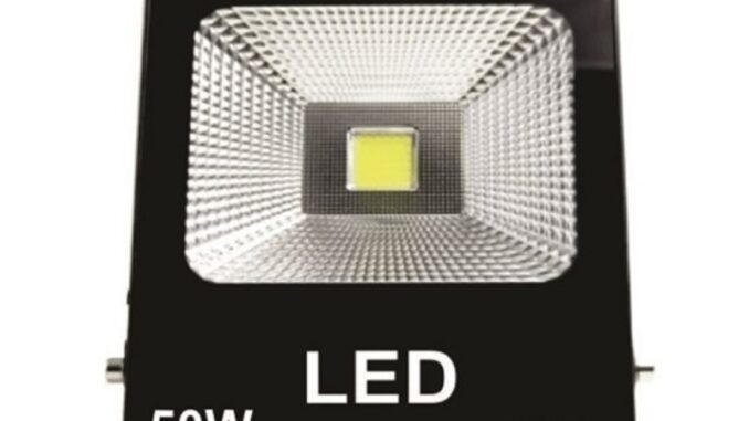 cach-lap-dat-den-led-50w-ngoai-troi-chong-nuoc-1 Đèn LED 50W