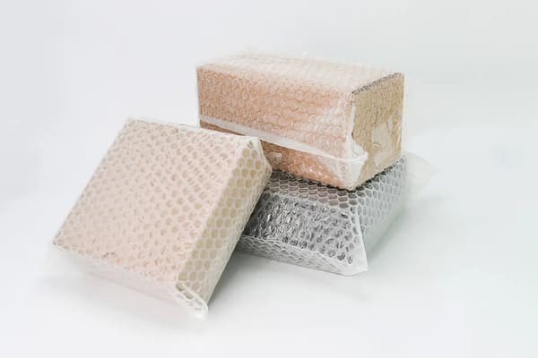 Sử dụng túi xốp hơi đúng cách giúp bảo vệ hàng hóa khỏi hư hại