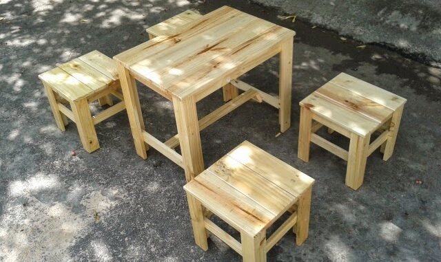 Mẫu bàn ghế gỗ cafe mini Mẫu bàn ghế gỗ cafe mini