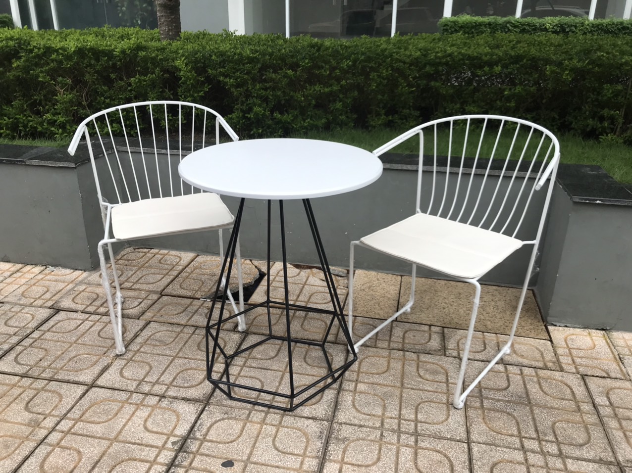 Tiêu chí chọn bàn ghế quán cafe đẹp