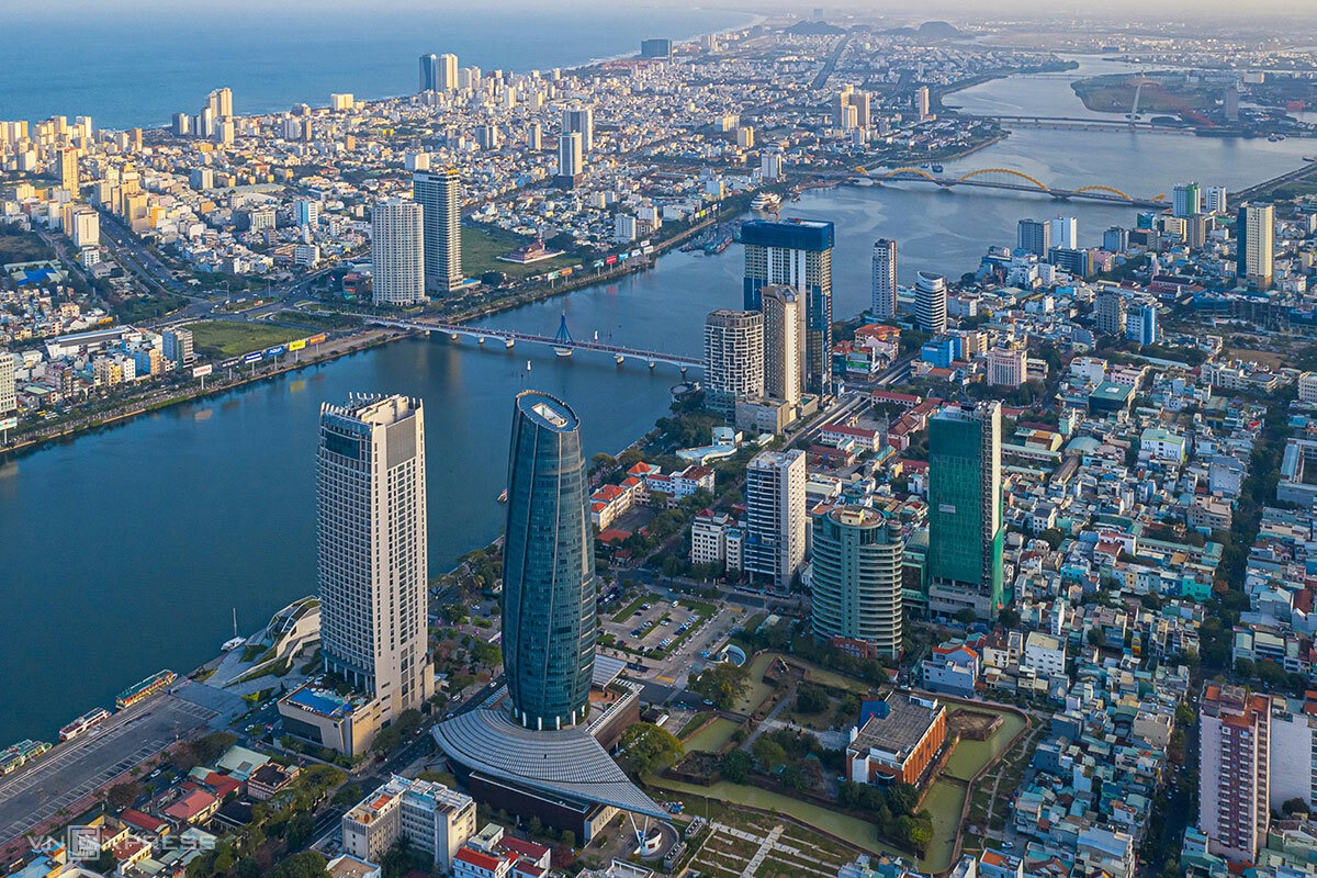 Briefly introduce Da Nang as one of Vietnam’s most beautiful coastal cities