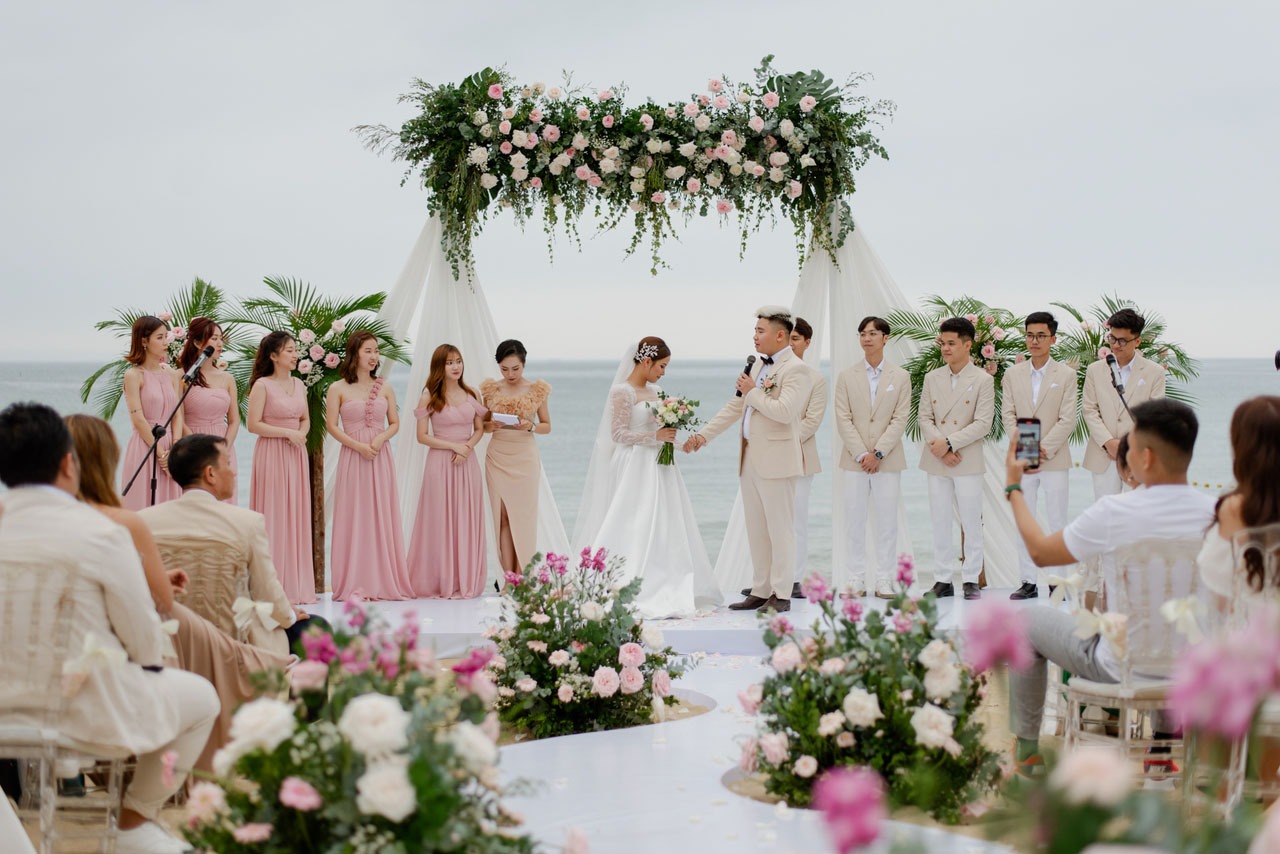 Professional Wedding Services & Local Expertise